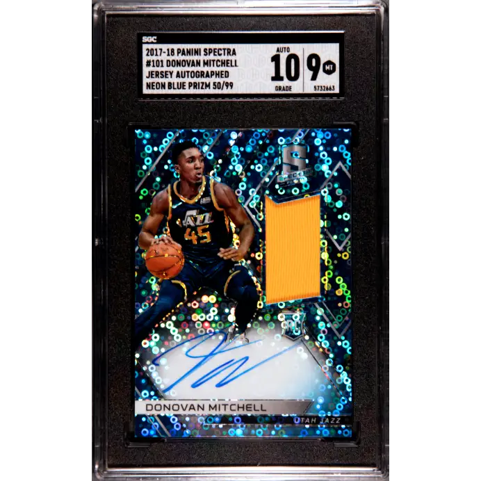 2017-18 Panini Spectra #101 Donovan Mitchell Jersey Auto. Neon Blue Prizm SGC 9