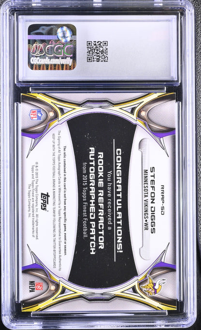 Stefon Diggs 2015 Finest #RRAP-SD Rookie Patch Autographs CGC 8.5